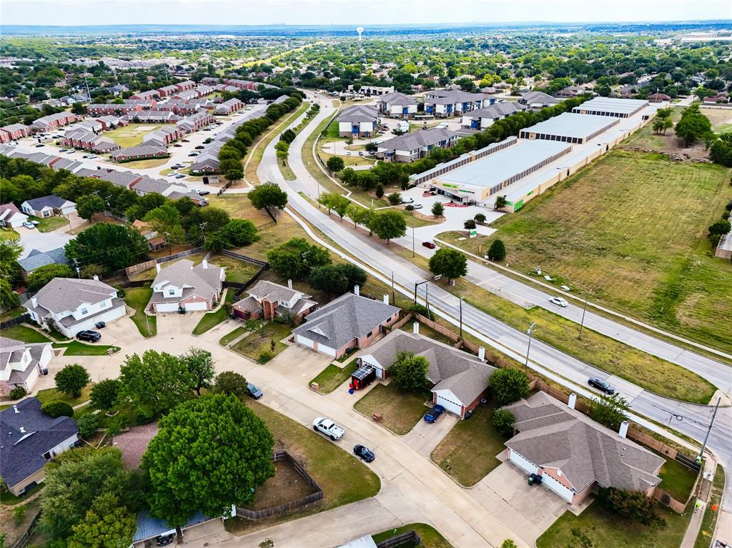 Crest The - Residential Income