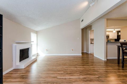 Photo of 12802 Midway Road #2003, Dallas, TX 75244 (MLS # 21090540)