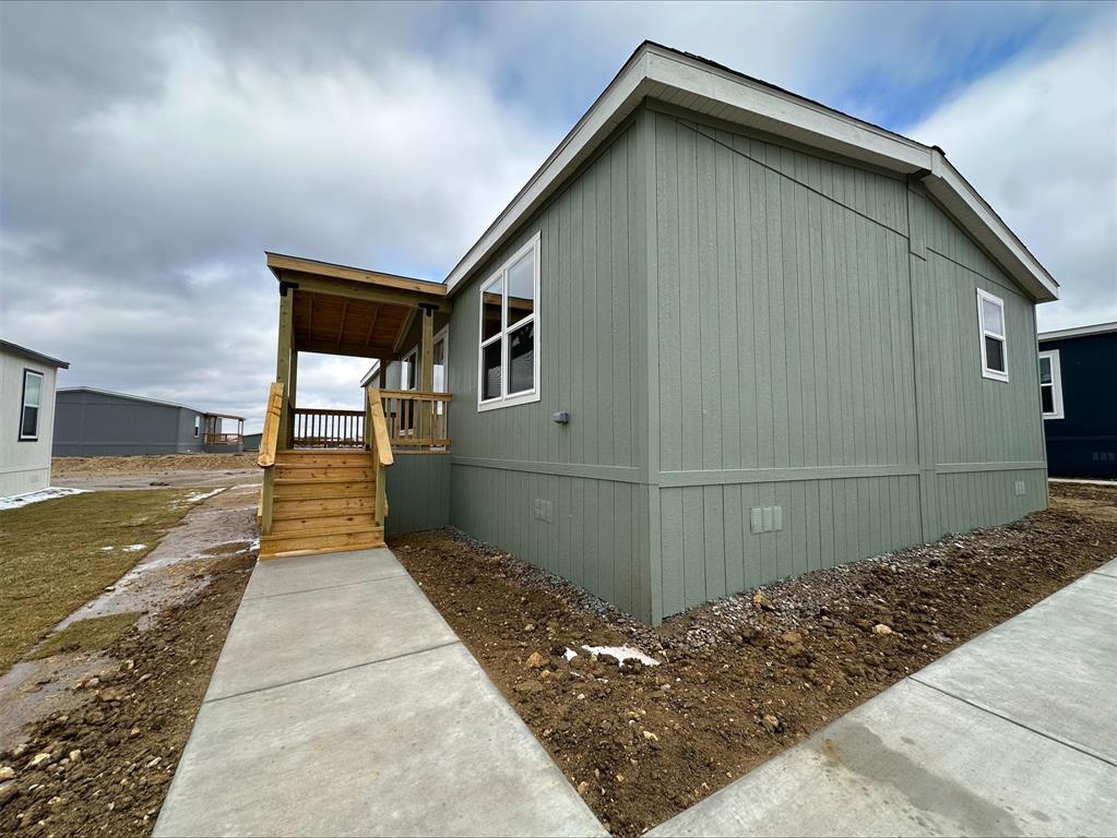 Astoria Crossing - Residential Lease