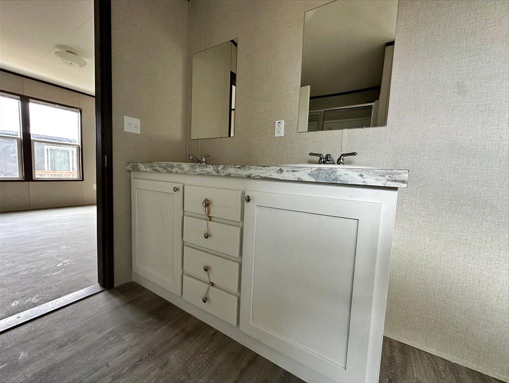 Astoria Crossing - Residential Lease