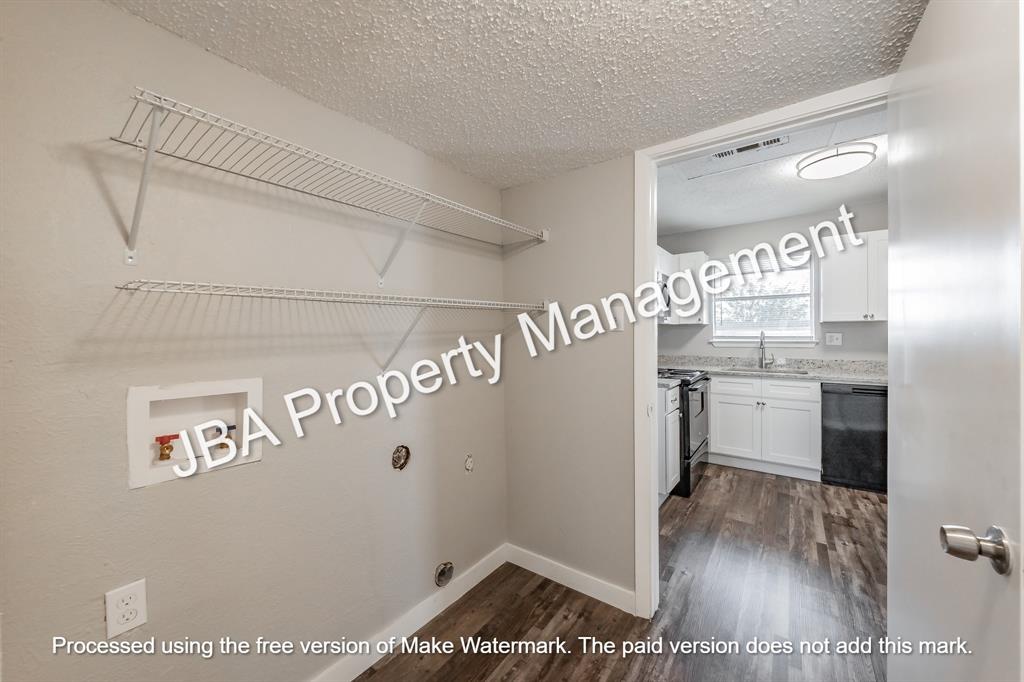 South Fork Townhouse Addition - Residential Lease