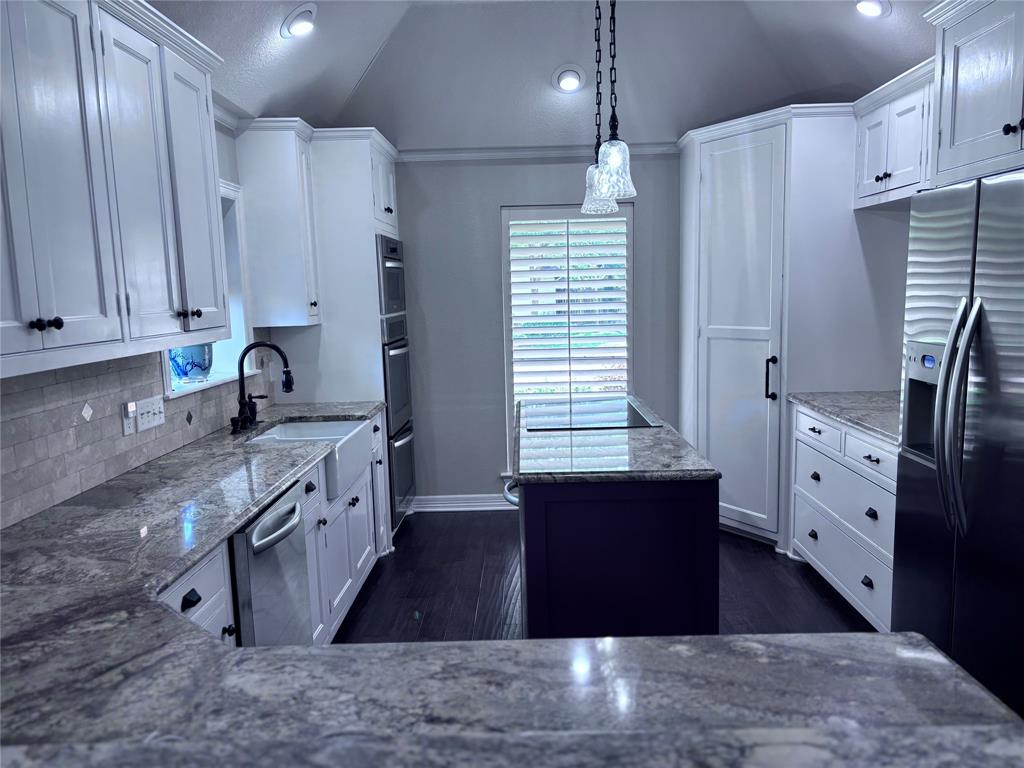 1515 Oak Forest Drive