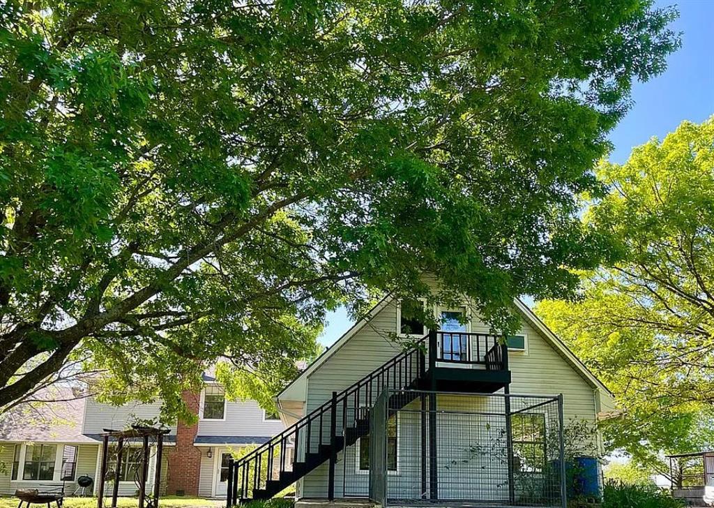 C Smith - Commercial Sale