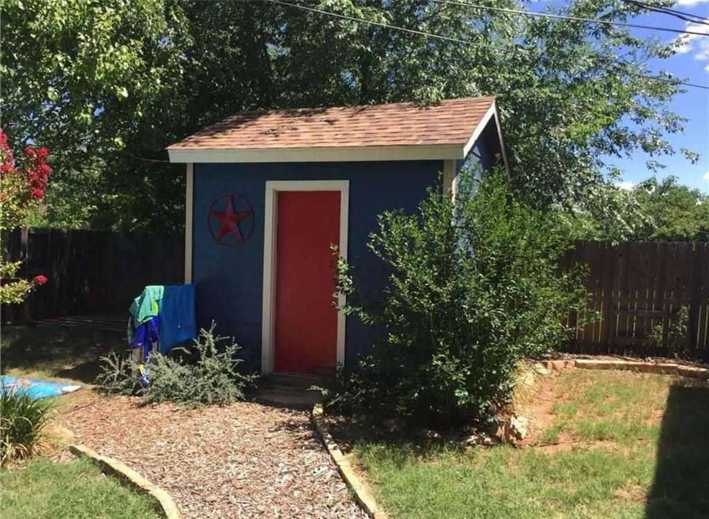 Elmwood West - Residential