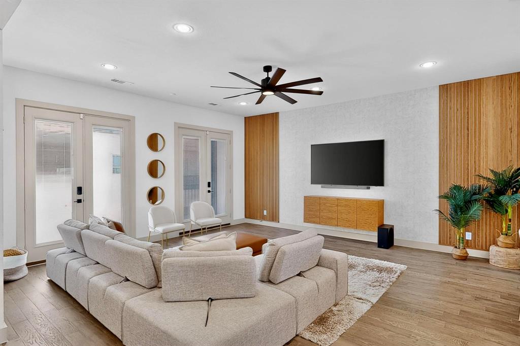 Soho Square Ph 1 - Residential