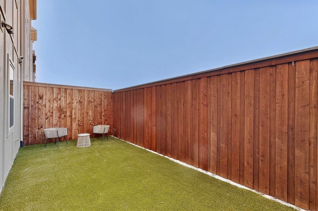 Soho Square Ph 1 - Residential