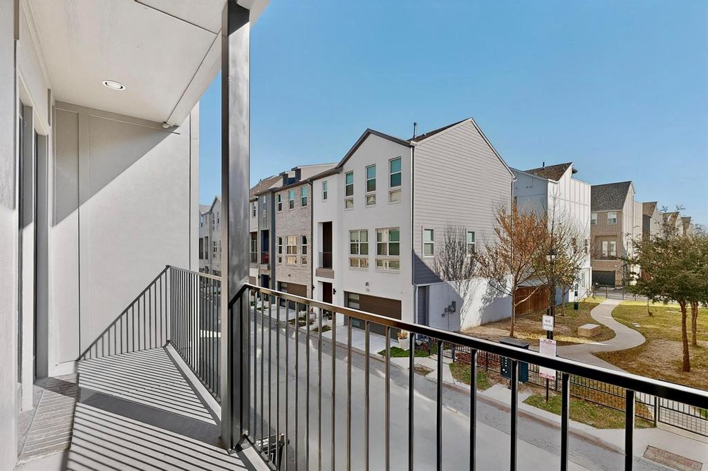 Soho Square Ph 1 - Residential