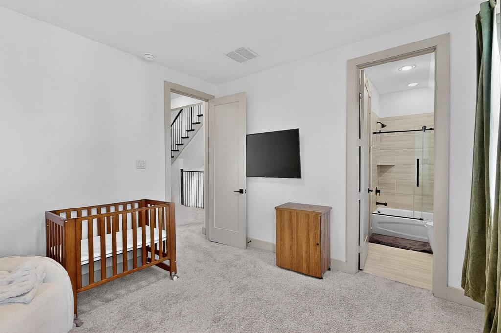 Soho Square Ph 1 - Residential