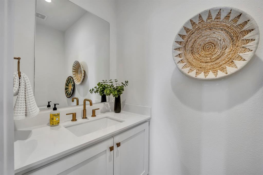 Lakeside - Residential