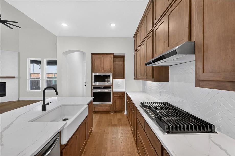 6316 Foxglove Lane