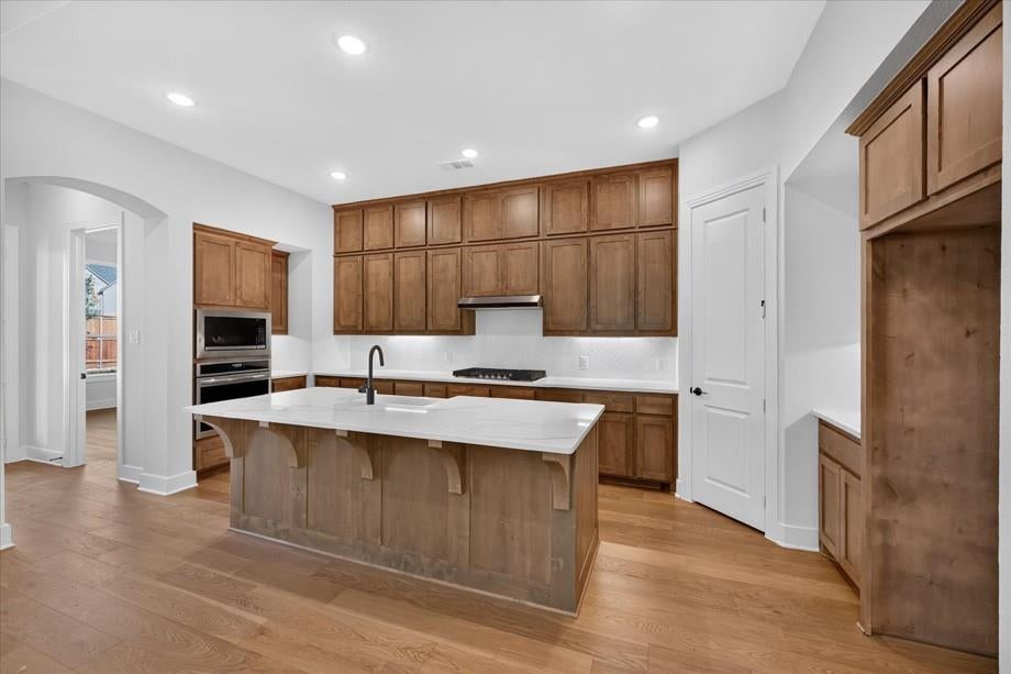 6316 Foxglove Lane