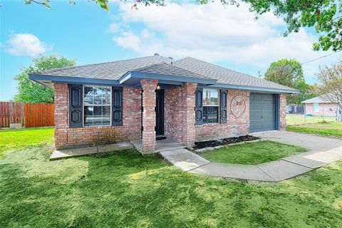 A home in Crandall