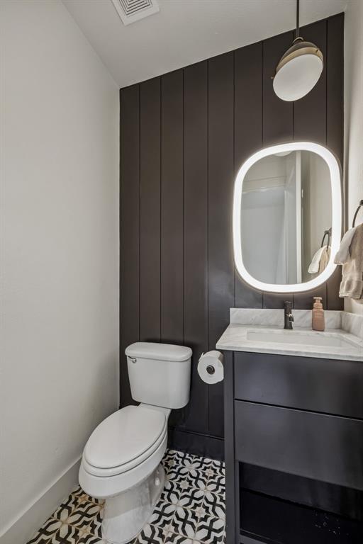 1147 N Madison Avenue 107