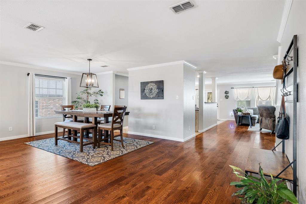 3516 Bluff Creek Lane