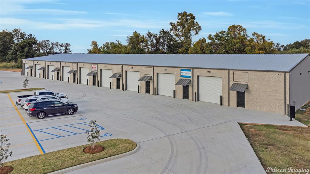 Cordaro - Commercial Lease