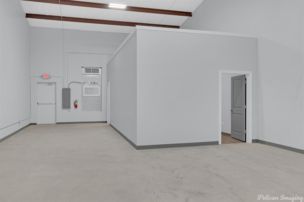 Cordaro - Commercial Lease