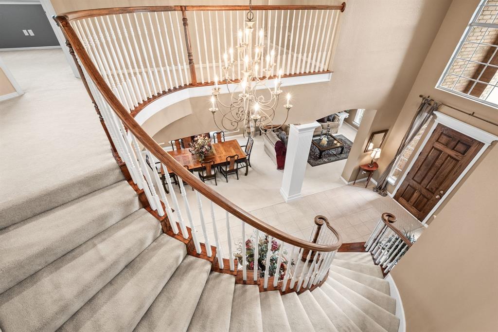 6803 Shoreview Drive