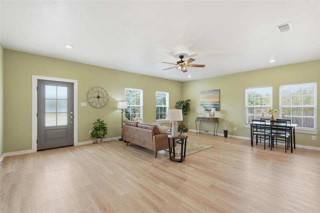 100 WINCHESTER Circle