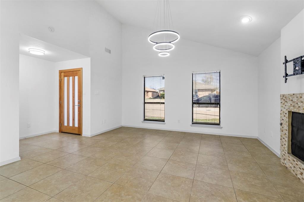 Preston Manor Ph II - Residential Lease