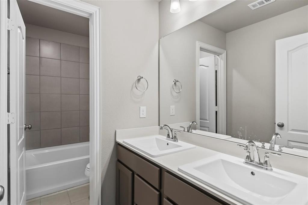 Mockingbird Estates Townhomes - Residential