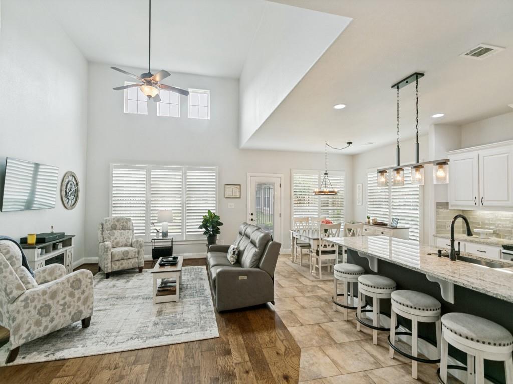 Country Lane Villas Ph 3 - Residential