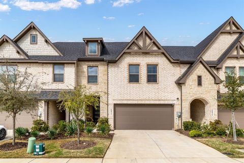 Photo of 6834 Neals Way, Arlington, TX 76001 (MLS # 21224864)