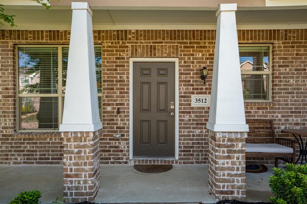 3512 Brentwood Drive