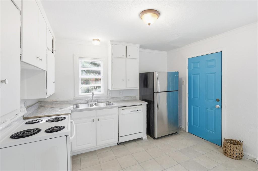 Monica Park 01 - Residential