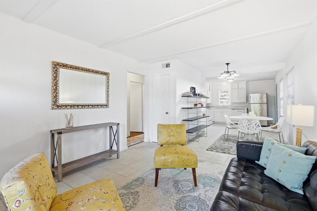 Monica Park 01 - Residential