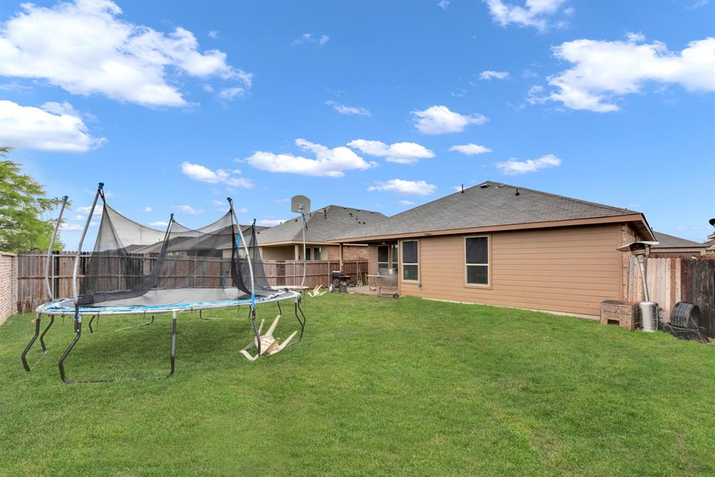 Trails of Elizabeth creek - Residential