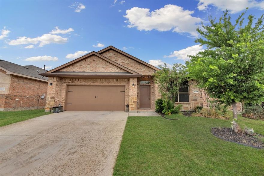 Beautifully maintained 2020-built home featuring 3 bedrooms, 2 baths, and a versatile flex space perfect for a home office, playroom, or second living area. The open-concept layout offers great natural light, tall ceilings, and spacious living areas perfect for entertaining. Located in Trails of Elizabeth Creek and conveniently situated near shopping, dining, and major highways. Transferable builder warranty may also be available through the builder. Move-in ready and waiting for its next owners!