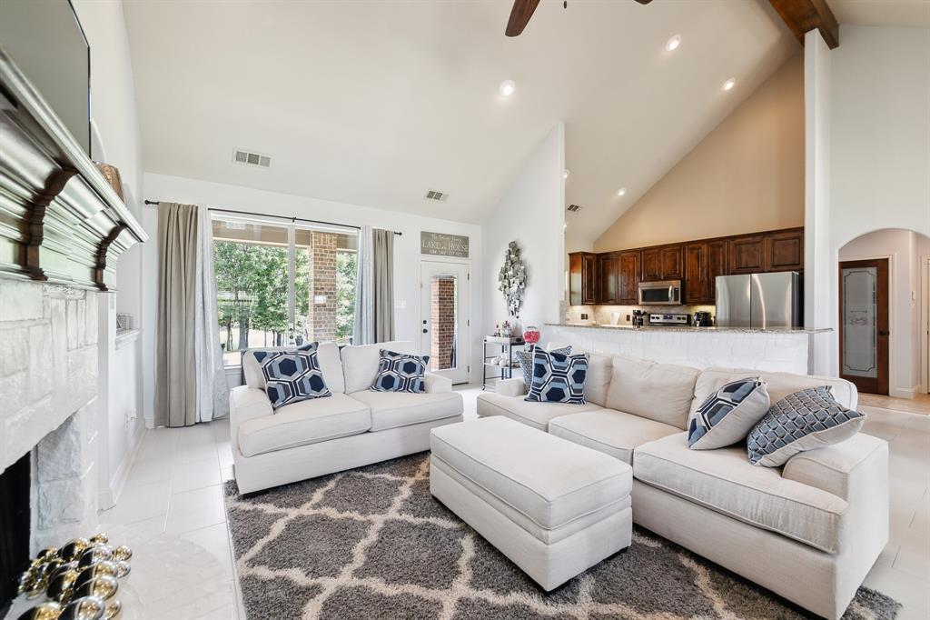 370 Private Road 5291