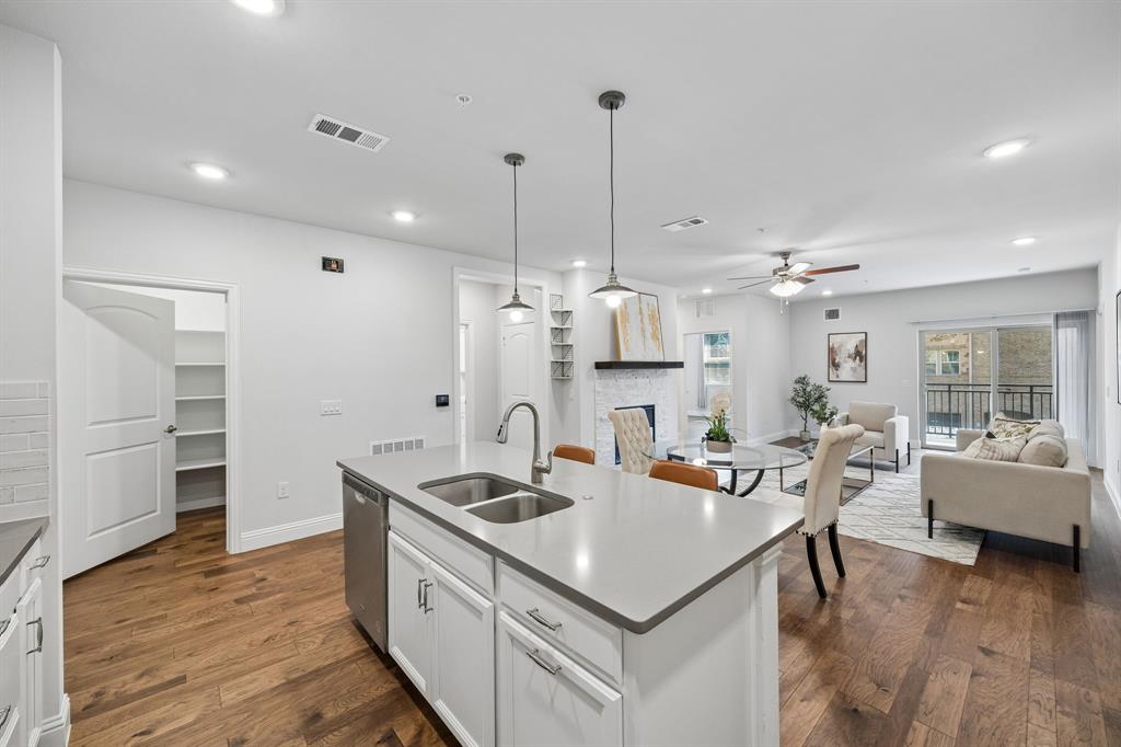 1735 Wittington Place 2205