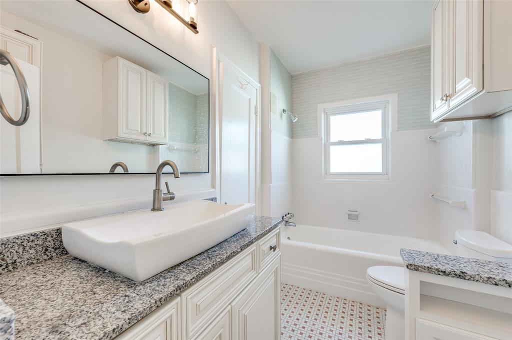 Medthodist University - Residential Lease