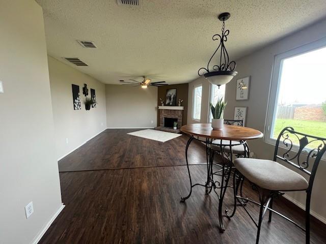 8301 Redheart Street