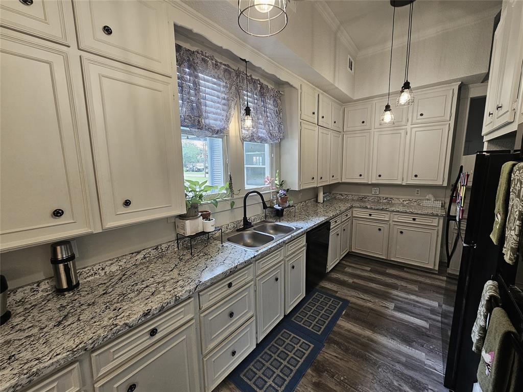 Groesbeck - Residential