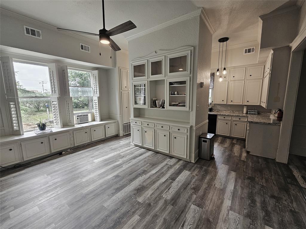 Groesbeck - Residential