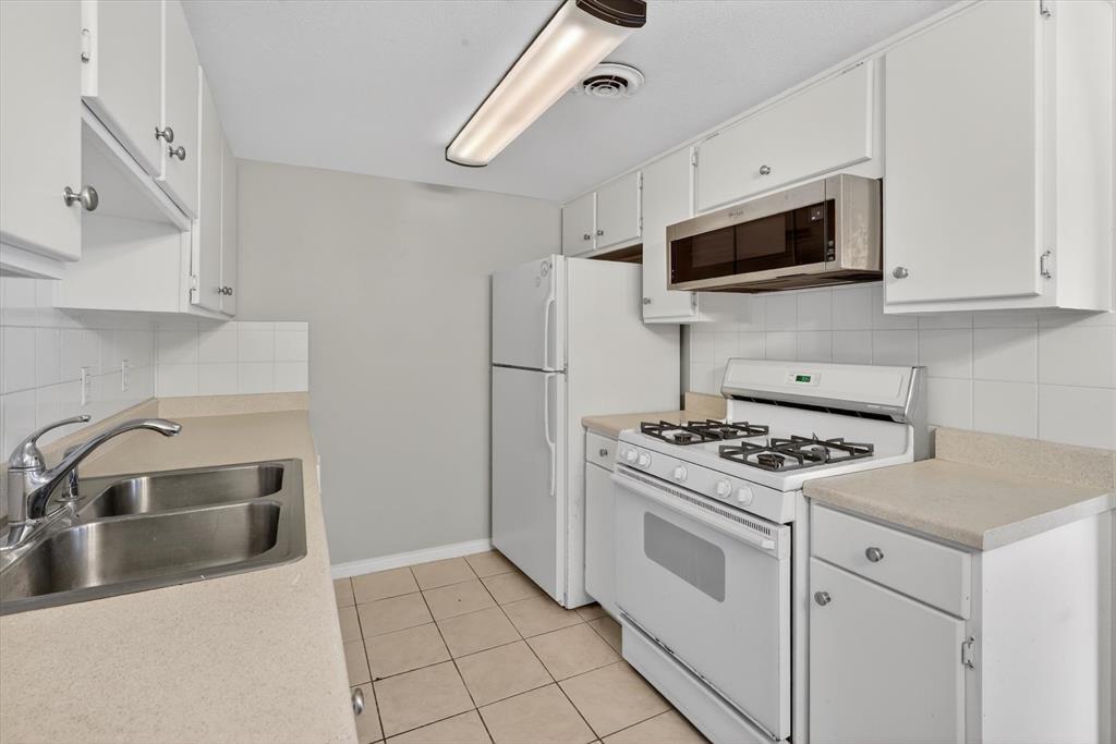 Prestonwood Country Club Condos - Residential
