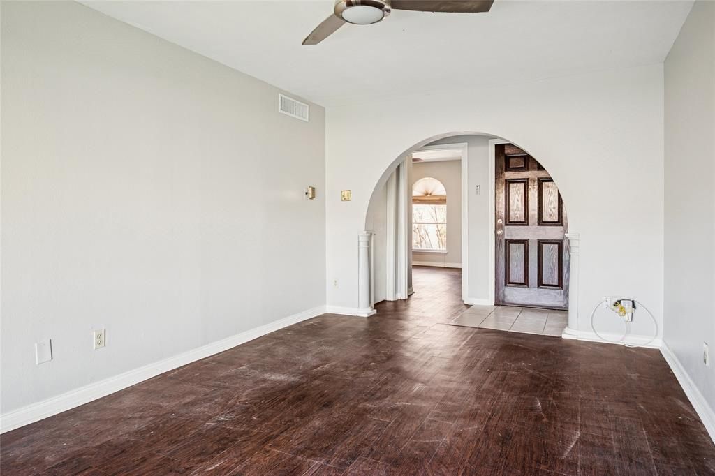 Photo of 15926 Stillwood Street #2072, Dallas, TX 75248 (MLS # 21189295)