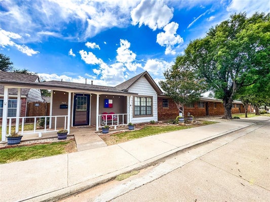 705 N AVENUE E, HASKELL, TX 79521 - Image b6b77f8fdf9ca0a9fd6a375a315ccfbc/937630648
