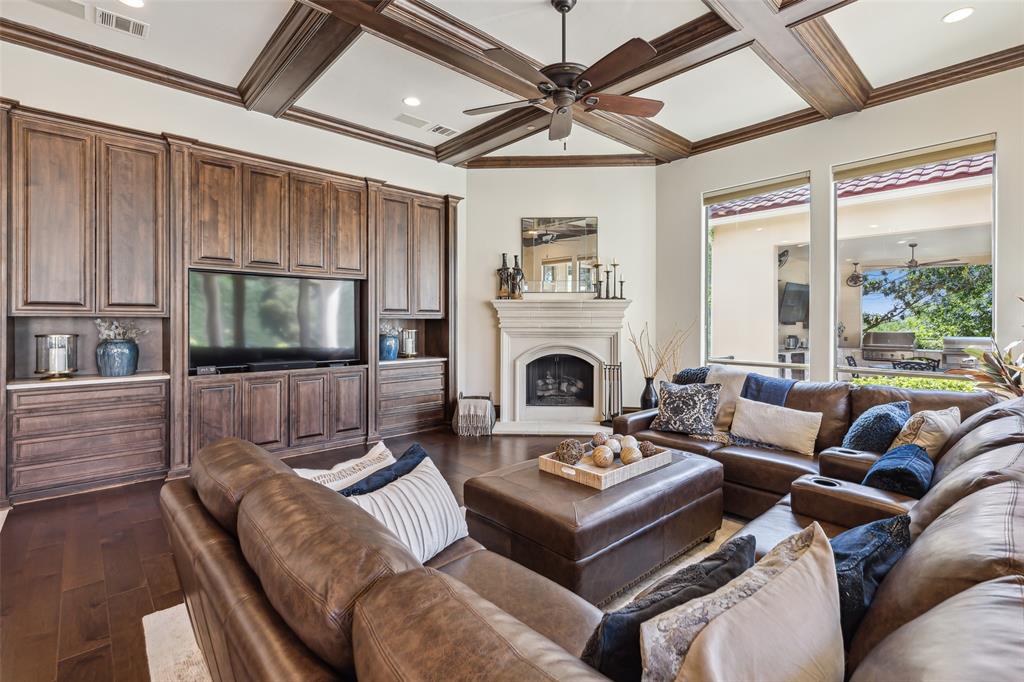 Starwood Ph Four Village 16 - Residential