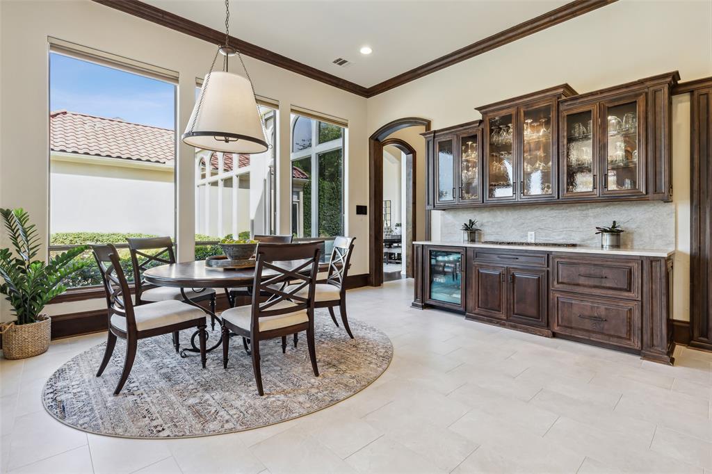 Starwood Ph Four Village 16 - Residential