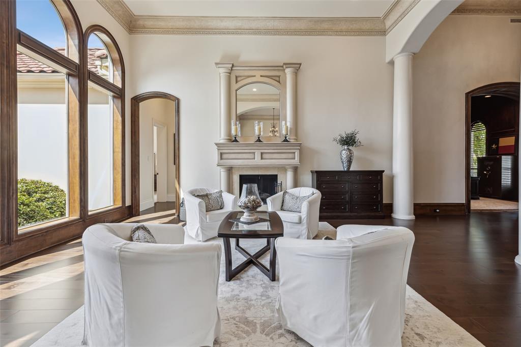 Starwood Ph Four Village 16 - Residential