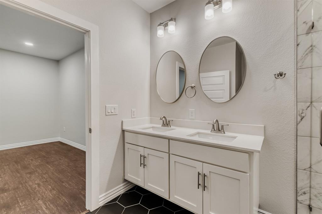 Melrose - Residential