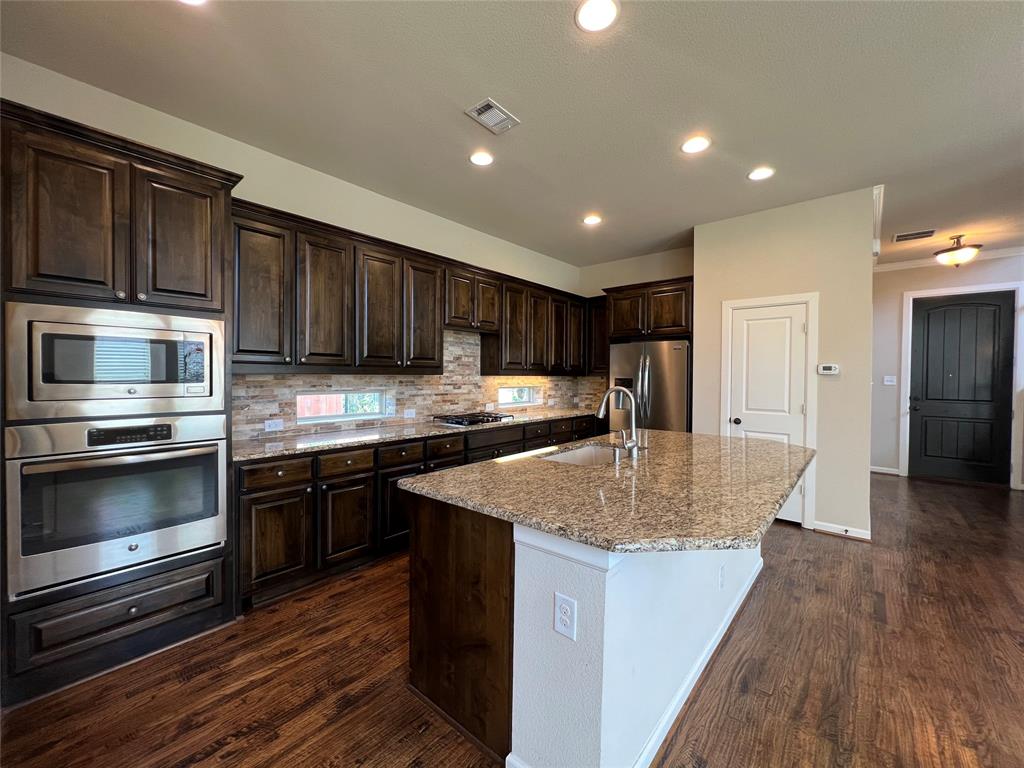 Viridian Village 1b - Residential Lease