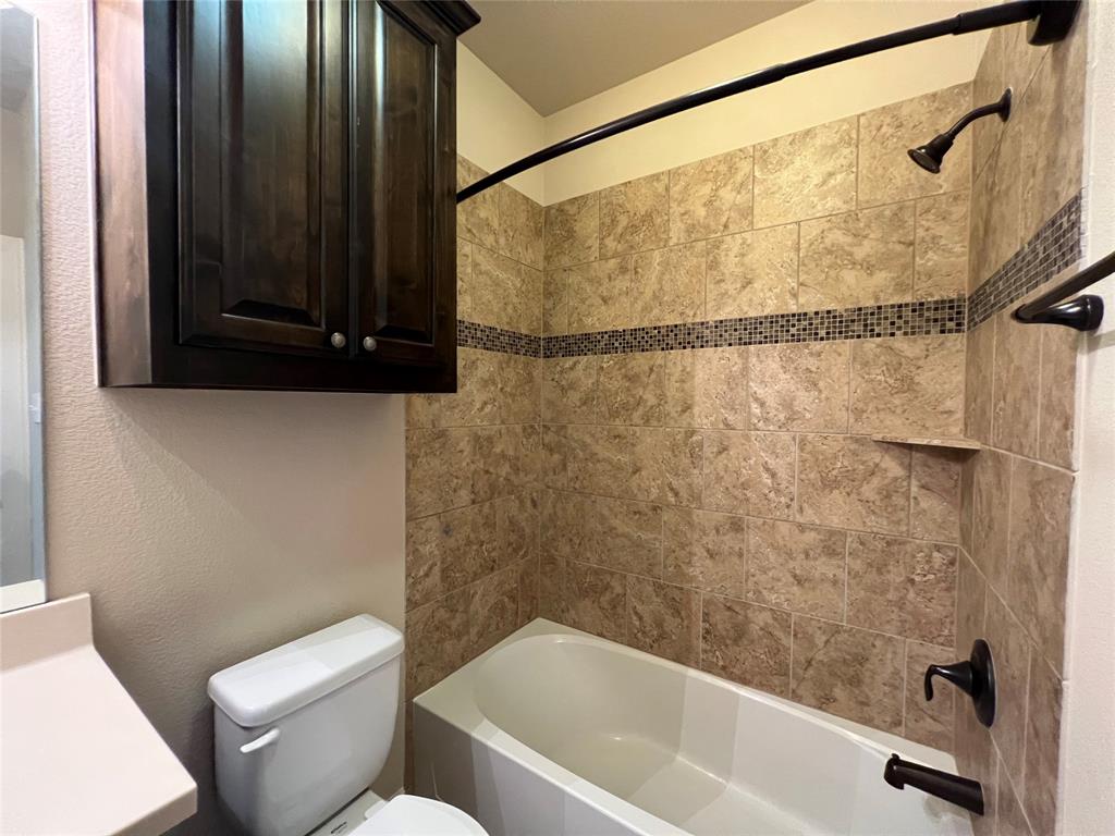 Viridian Village 1b - Residential Lease