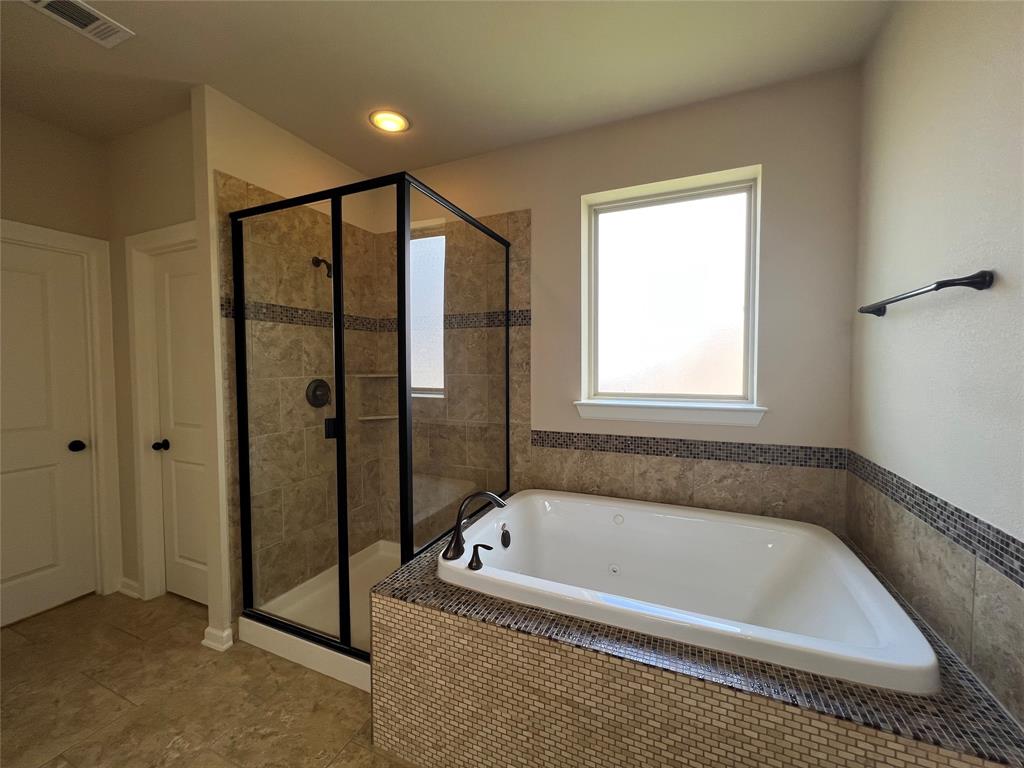 Viridian Village 1b - Residential Lease