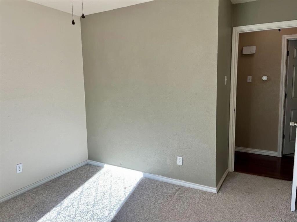 EASTRIDGE EST - Residential