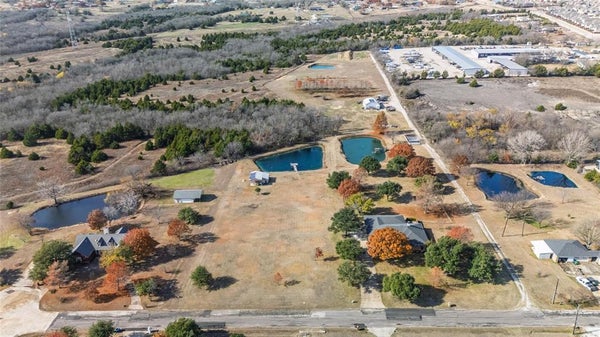 801 WESTSHORE DR, ST PAUL, TX 75098 - Image b6c520d09a6cc0c0dd38420190ef2d2e/1930954490