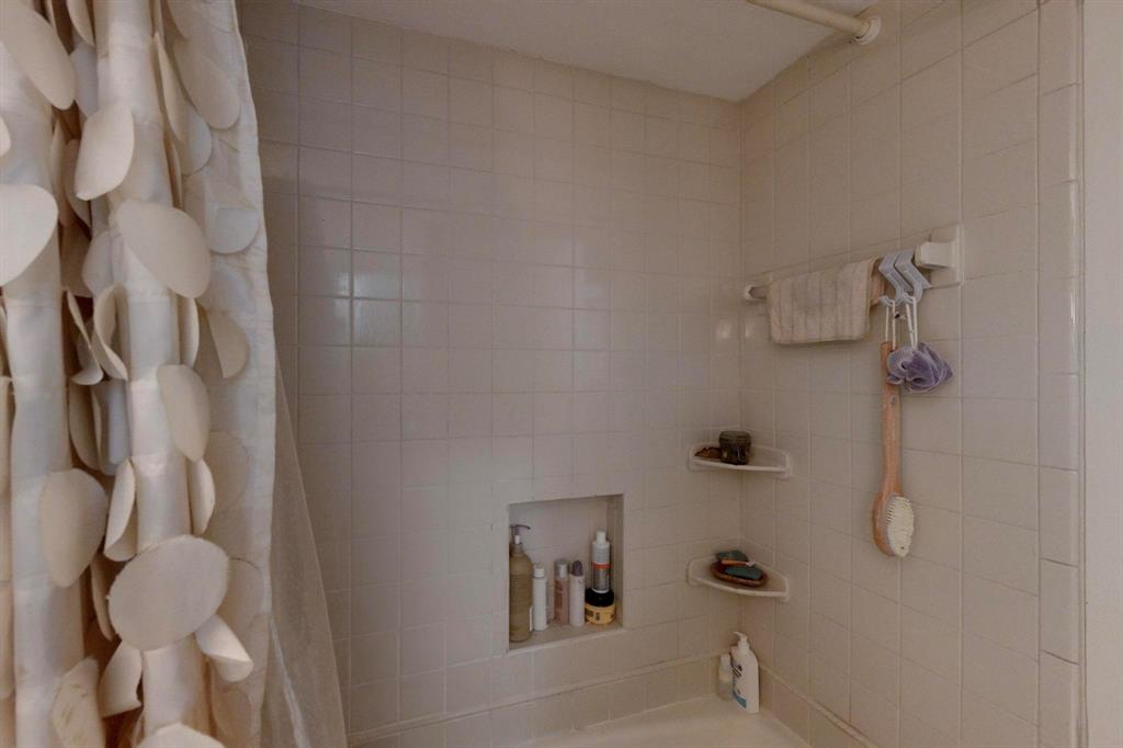 Bowser Ave Condo - Residential